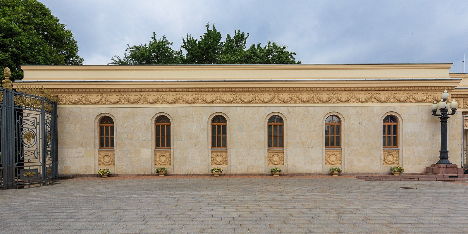 Роботи проводилися за проектом, погодженим з Департаментом культурної спадщини міста Москви
