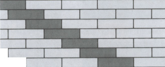 перший ряд ФБС укладається від кута;   вертикальні і горизонтальні шви заповнюються   бетонним розчином   ;   в кожному наступному ряду блоки укладаються за принципом   цегляної перев'язки   - верхній блок повинен спиратися на два нижніх, перекриваючи вертикальний шов своїм центром;